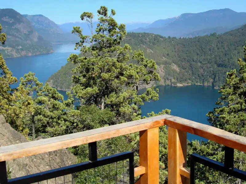 Mirador Arrayan Vista al lago desde El Arrayan